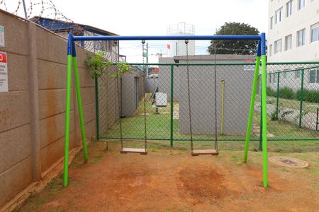 Apartamento para alugar com 35m², 2 quartos e sem vagaÁrea comum - Playground