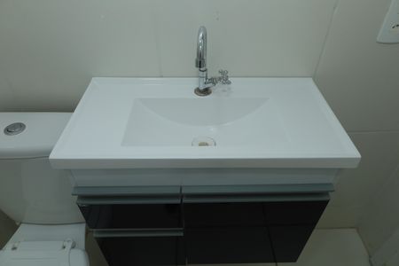 Apartamento para alugar com 35m², 2 quartos e sem vagaBanheiro