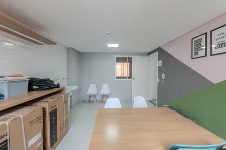 Studio para alugar com 25m², 1 quarto e sem vaga Studio para alugar com 25m², 1 quarto e sem vagaLavanderia
