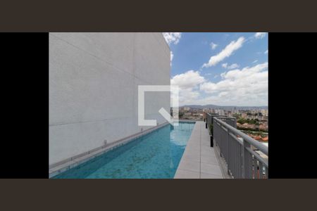 Apartamento para alugar com 35m², 2 quartos e sem vaga Apartamento para alugar com 35m², 2 quartos e sem vagaÁrea comum - Piscina