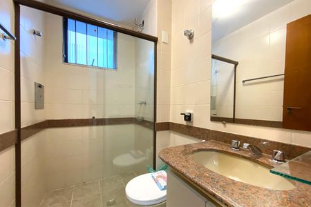 Apartamento para alugar com 129m², 4 quartos e 3 vagas Apartamento para alugar com 129m², 4 quartos e 3 vagasBanheiro