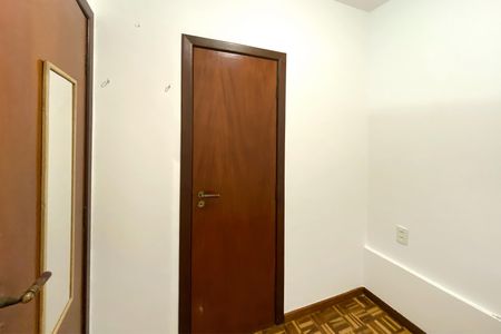 Apartamento para alugar com 129m², 4 quartos e 3 vagas Apartamento para alugar com 129m², 4 quartos e 3 vagasQuarto de Serviço