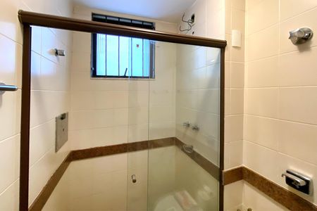 Apartamento para alugar com 129m², 4 quartos e 3 vagas Apartamento para alugar com 129m², 4 quartos e 3 vagasBanheiro