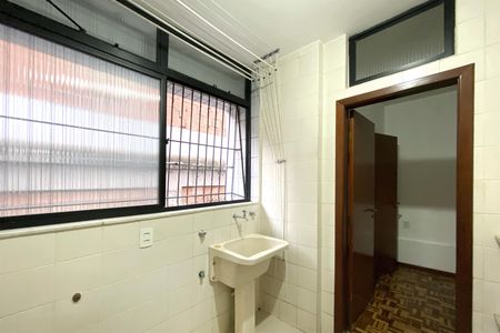 Apartamento para alugar com 129m², 4 quartos e 3 vagas Apartamento para alugar com 129m², 4 quartos e 3 vagasÁrea de Serviço