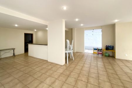 Apartamento para alugar com 129m², 4 quartos e 3 vagas Apartamento para alugar com 129m², 4 quartos e 3 vagasÁrea comum - Salão de festas