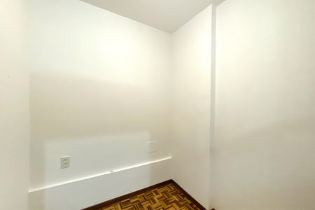 Apartamento para alugar com 129m², 4 quartos e 3 vagas Apartamento para alugar com 129m², 4 quartos e 3 vagasQuarto de Serviço