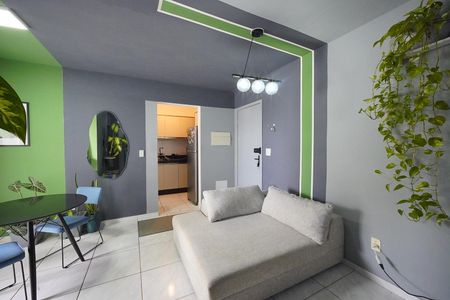 Sala de apartamento para alugar com 2 quartos, 60m² em Balneario, Florianópolis
