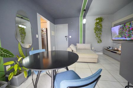Sala de apartamento para alugar com 2 quartos, 60m² em Balneario, Florianópolis