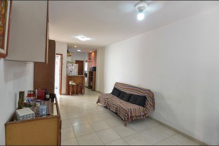 Sala de casa para alugar com 2 quartos, 75m² em Tijuca, Rio de Janeiro