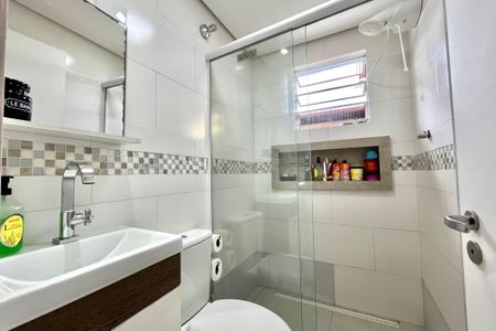 Casa para alugar com 77m², 2 quartos e sem vaga Casa para alugar com 77m², 2 quartos e sem vagaBanheiro