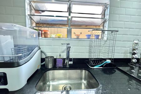 Casa para alugar com 77m², 2 quartos e sem vaga Casa para alugar com 77m², 2 quartos e sem vagaCozinha