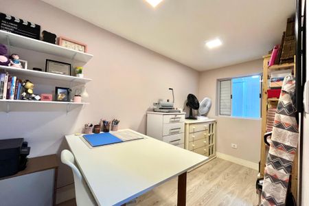 Casa para alugar com 77m², 2 quartos e sem vaga Casa para alugar com 77m², 2 quartos e sem vagaQuarto 2