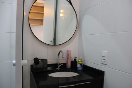 Apartamento à venda com 28m², 1 quarto e sem vagaBanheiro