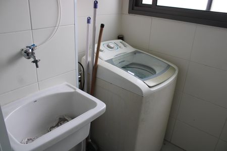 Apartamento à venda com 28m², 1 quarto e sem vagaÁrea de Serviço