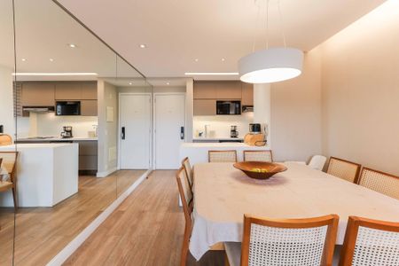 Sala Estendida de apartamento à venda com 2 quartos, 72m² em Vila Polopoli, São Paulo
