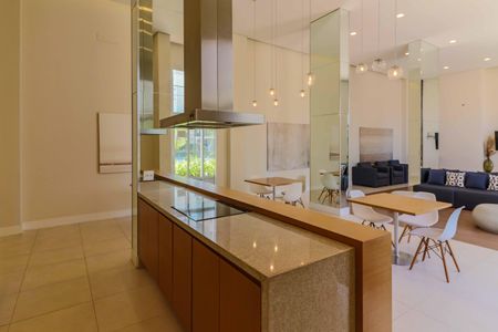 Apartamento à venda com 72m², 2 quartos e 1 vagaÁrea comum - Salão de festas 02