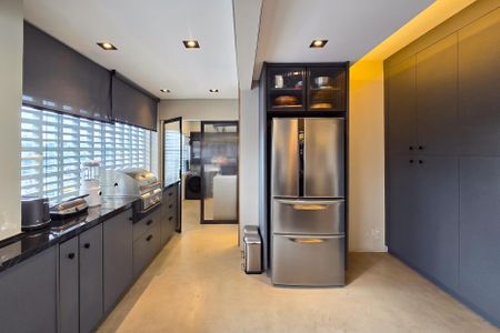 Apartamento à venda com 200m², 3 quartos e 1 vaga Apartamento à venda com 200m², 3 quartos e 1 vagaCozinha