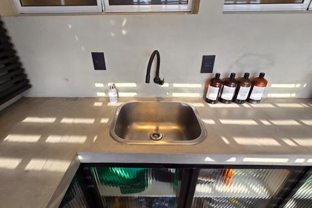 Apartamento à venda com 200m², 3 quartos e 1 vaga Apartamento à venda com 200m², 3 quartos e 1 vagaÁrea de Serviço