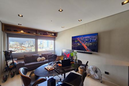 Apartamento à venda com 200m², 3 quartos e 1 vaga Apartamento à venda com 200m², 3 quartos e 1 vagaQuarto 1