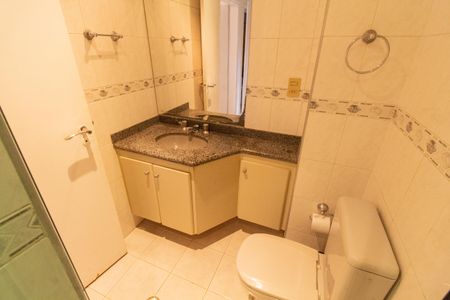 Apartamento para alugar com 85m², 3 quartos e 2 vagas Apartamento para alugar com 85m², 3 quartos e 2 vagasBanheiro