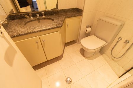 Apartamento para alugar com 85m², 3 quartos e 2 vagas Apartamento para alugar com 85m², 3 quartos e 2 vagasBanheiro