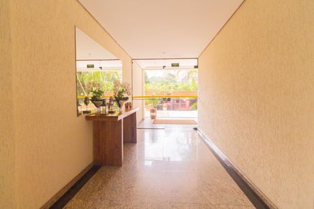 Apartamento para alugar com 85m², 3 quartos e 2 vagas Apartamento para alugar com 85m², 3 quartos e 2 vagasHall de entrada