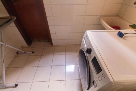Apartamento para alugar com 85m², 3 quartos e 2 vagas Apartamento para alugar com 85m², 3 quartos e 2 vagasÁrea de Serviço