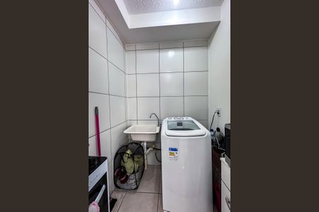 Apartamento à venda com 34m², 2 quartos e sem vaga Apartamento à venda com 34m², 2 quartos e sem vagaCozinha e Área de Serviço