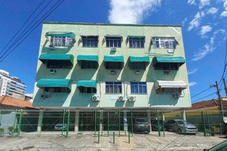 Apartamento à venda com 72m², 2 quartos e 1 vagaFachada do Prédio