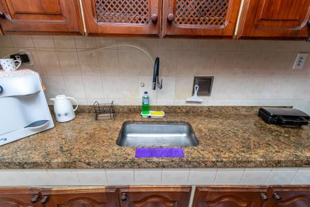 Apartamento à venda com 72m², 2 quartos e 1 vagaCozinha