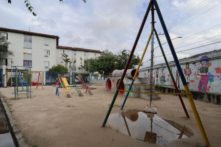 Apartamento para alugar com 97m², 2 quartos e 1 vaga Apartamento para alugar com 97m², 2 quartos e 1 vagaÁrea comum - Playground