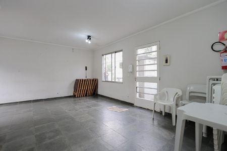 Apartamento para alugar com 97m², 2 quartos e 1 vaga Apartamento para alugar com 97m², 2 quartos e 1 vagaÁrea comum - Salão de festas
