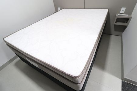 Quarto de apartamento para alugar com 1 quarto, 30m² em Santa Mônica, Uberlândia