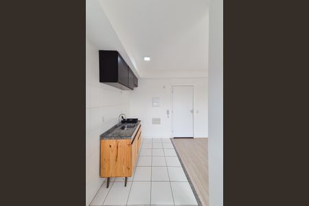 Apartamento para alugar com 44m², 2 quartos e 1 vaga Apartamento para alugar com 44m², 2 quartos e 1 vagaCozinha e Área de Serviço