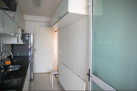 Apartamento à venda com 63m², 2 quartos e 1 vaga Apartamento à venda com 63m², 2 quartos e 1 vagaCozinha