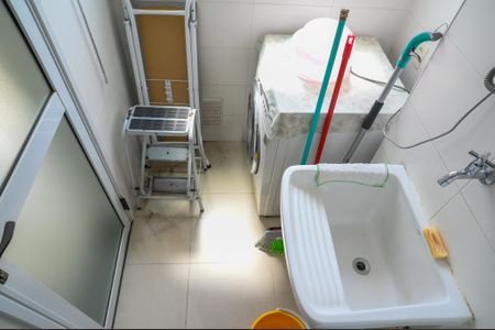 Apartamento à venda com 63m², 2 quartos e 1 vaga Apartamento à venda com 63m², 2 quartos e 1 vagaÁrea de Serviço