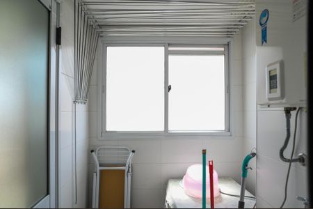 Apartamento à venda com 63m², 2 quartos e 1 vaga Apartamento à venda com 63m², 2 quartos e 1 vagaÁrea de Serviço