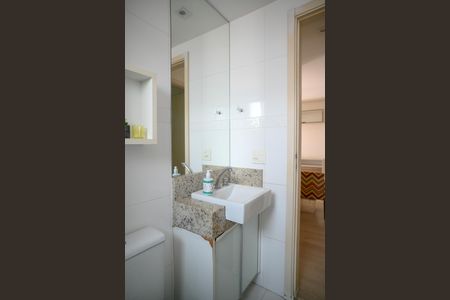 Apartamento à venda com 63m², 2 quartos e 1 vaga Apartamento à venda com 63m², 2 quartos e 1 vagaBanheiro Social