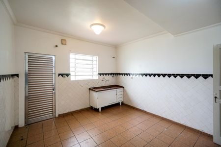 Casa para alugar com 138m², 2 quartos e 1 vaga Casa para alugar com 138m², 2 quartos e 1 vagaCozinha