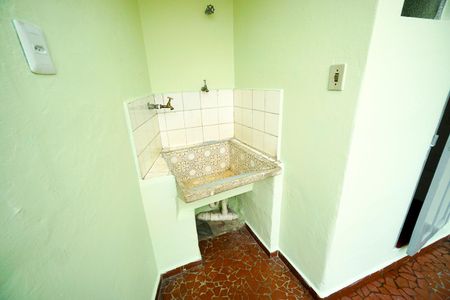 Casa para alugar com 138m², 2 quartos e 1 vaga Casa para alugar com 138m², 2 quartos e 1 vagaTanque