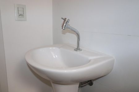 Apartamento à venda com 52m², 1 quarto e 2 vagasBanheiro