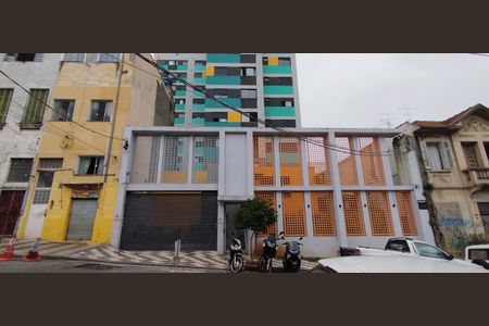Apartamento à venda com 36m², 2 quartos e sem vaga Apartamento à venda com 36m², 2 quartos e sem vagaFachada