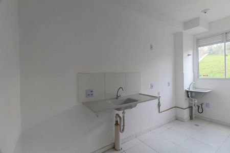 Apartamento para alugar com 40m², 2 quartos e sem vaga