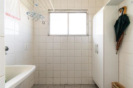 Apartamento à venda com 56m², 2 quartos e 1 vaga Apartamento à venda com 56m², 2 quartos e 1 vagaÁrea de Serviço