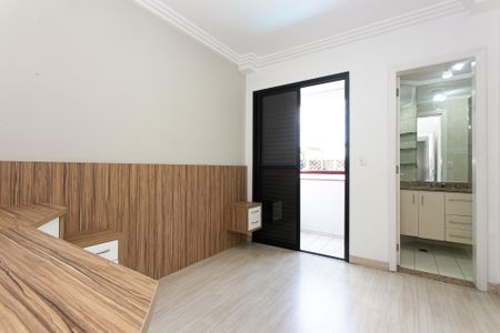 Apartamento para alugar com 64m², 2 quartos e 1 vagaSuíte