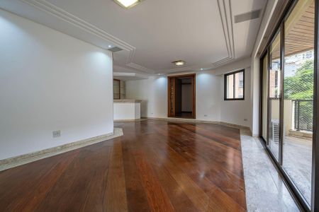 Sala de apartamento para alugar com 3 quartos, 220m² em Cerqueira César, São Paulo