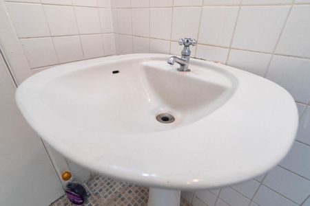 Casa à venda com 341m², 3 quartos e 3 vagas Casa à venda com 341m², 3 quartos e 3 vagasBanheiro 2