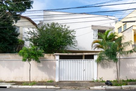 Fachada de casa à venda com 3 quartos, 341m² em Jabaquara, São Paulo