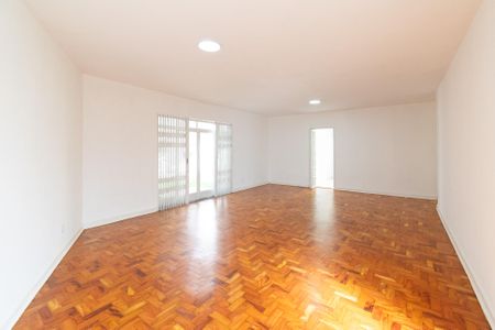 Sala de casa à venda com 3 quartos, 341m² em Jabaquara, São Paulo