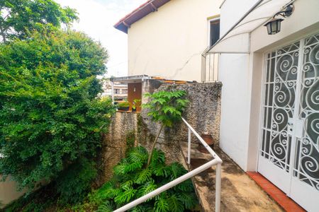 Casa à venda com 341m², 3 quartos e 3 vagas Casa à venda com 341m², 3 quartos e 3 vagasVista do Quarto 3